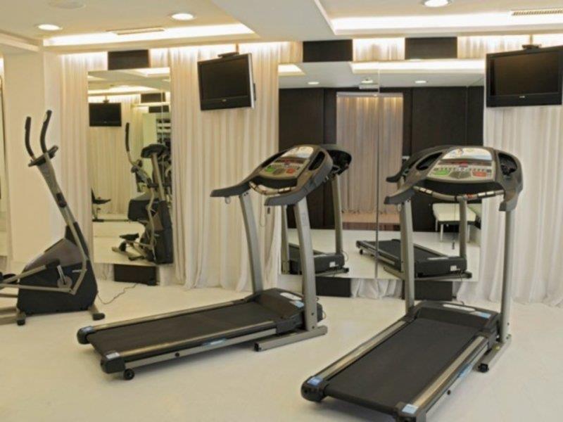 Hotel Le Parc Hotel, Beyond Stars