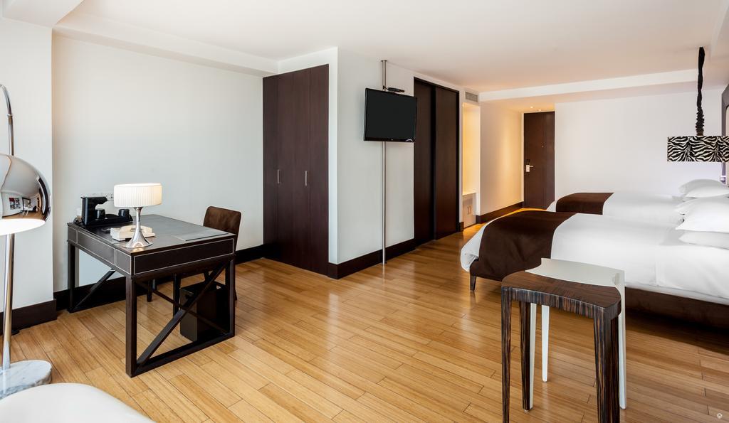 Le Parc Hotel, Beyond Stars Hotel Quito